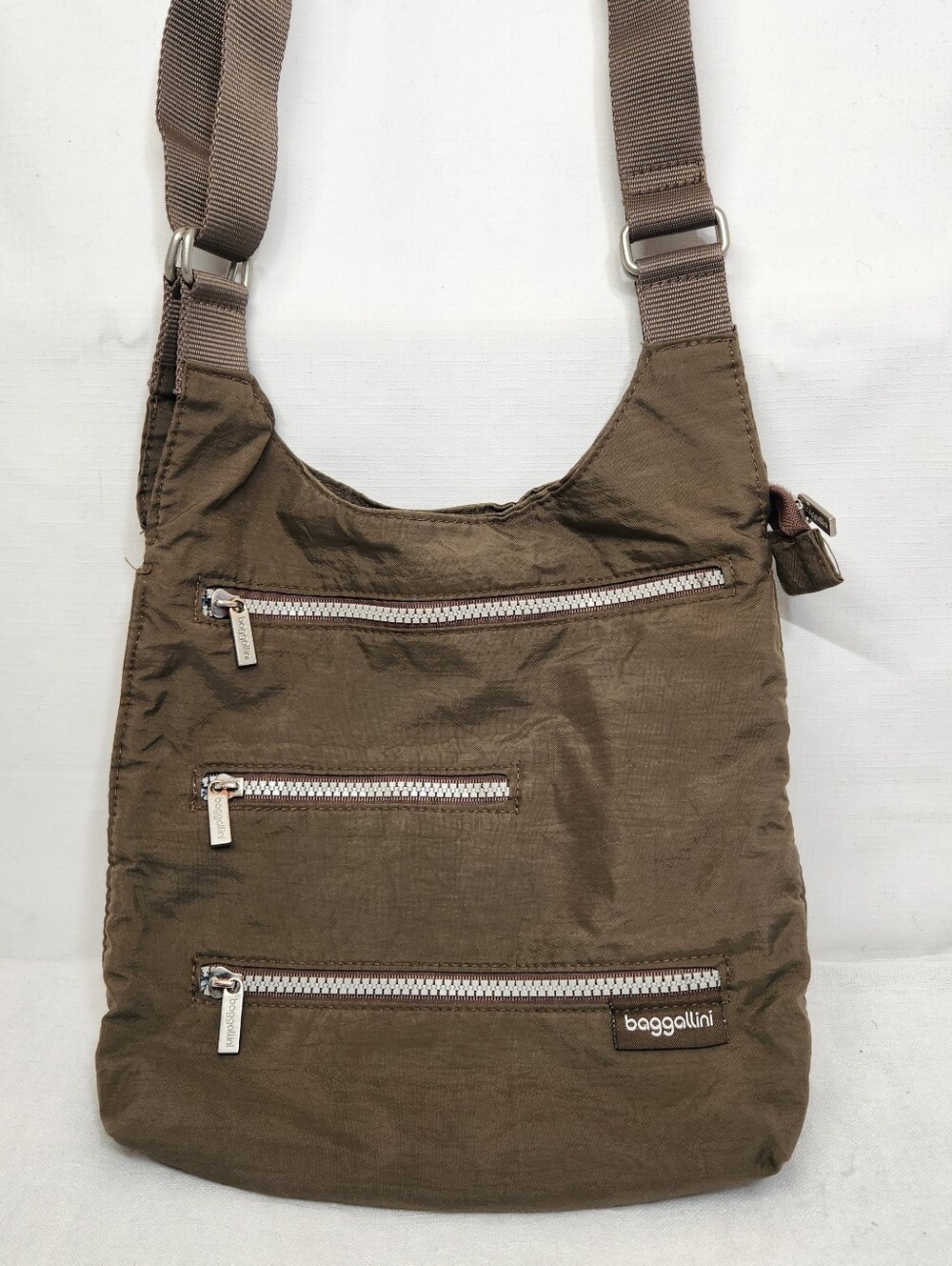 Baggallini Womens Brown Crossbody Purse